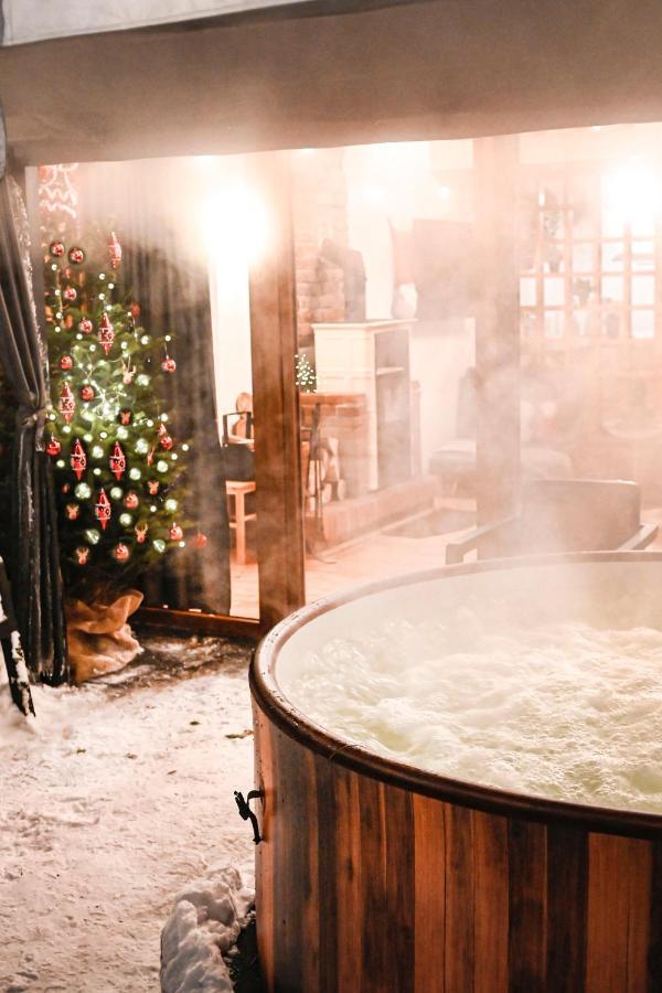 Chalet Strozowka Ski&spa Nad Rzeka Z Ogrodem I Jacuzzi,narty. Stroza (Myslenice)